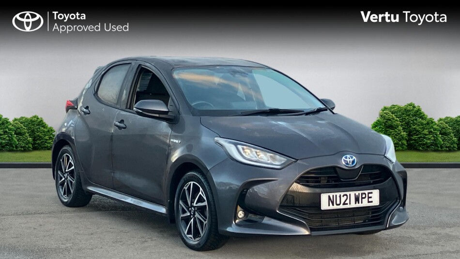 Toyota Yaris 1.5 Hybrid Design 5dr CVT Hybrid Hatchback